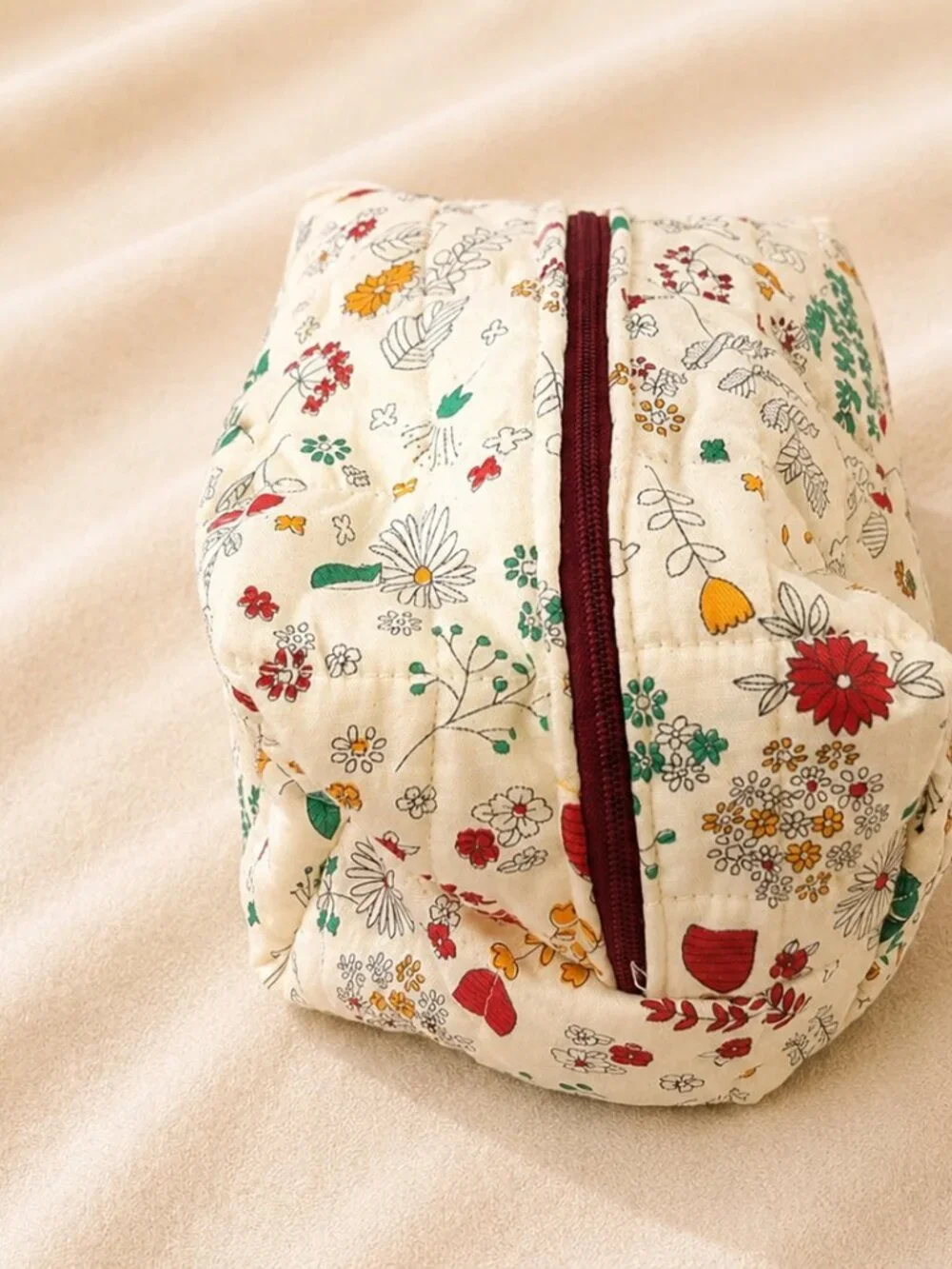 Green Leave and Maroon zipper bag